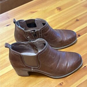 Dansko Brown Leather Women's Boots, Size 38, 7.5 - 8